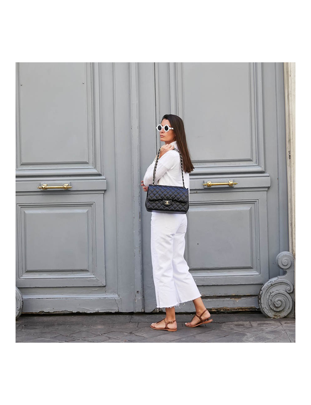 Grand sac classique CHANEL cuir matelassé noir