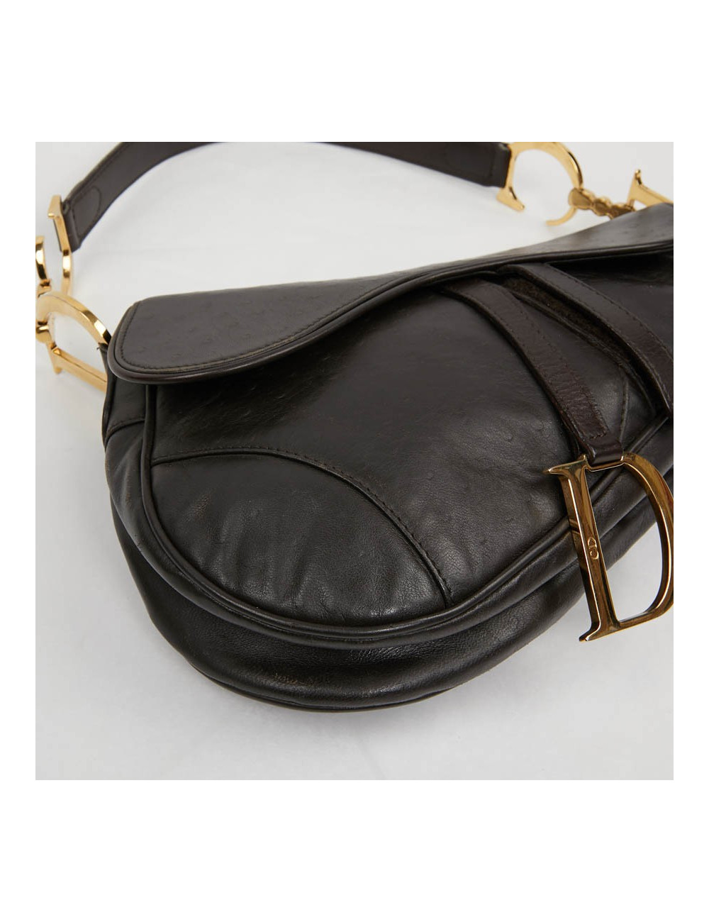Saddle DIOR cuir façon autruche marron par John Galliano