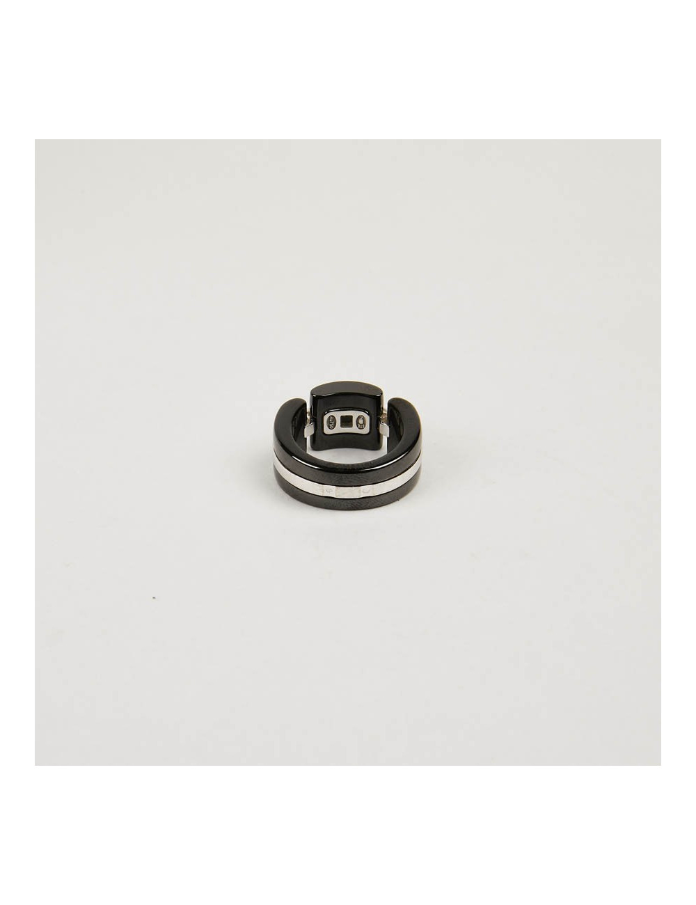 Chanel Ultra Ring T 50 white gold and ceramic