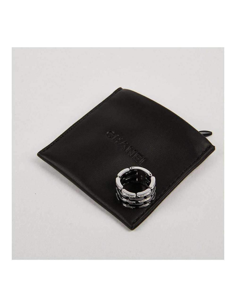 Bague UltraT  CHANEL or blanc et diamants