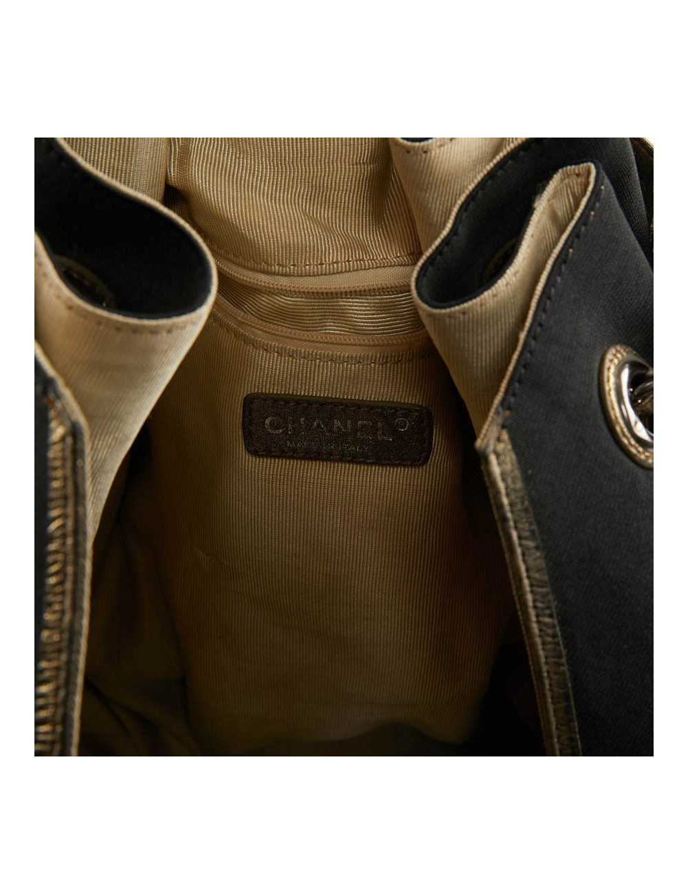 Grand sac Chanel doré brillant