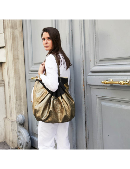 Grand sac Chanel doré brillant