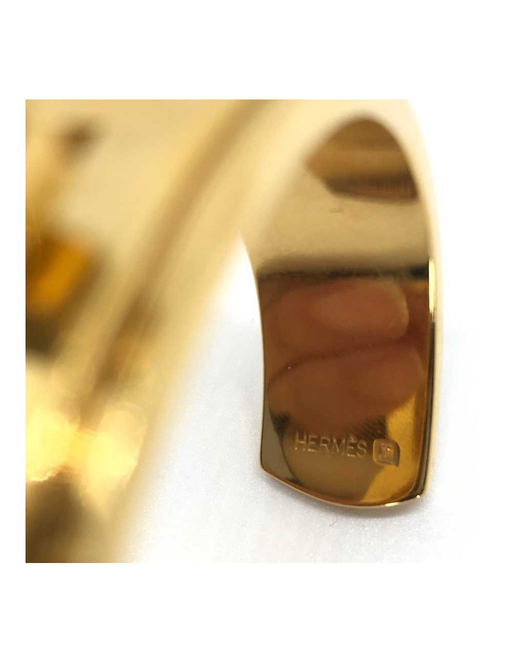 Bracet Kelly HERMES doré et cuir blanc