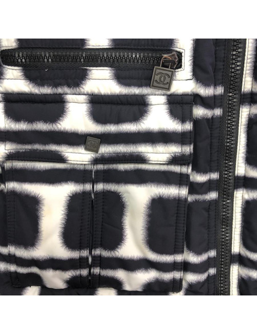 Doudoune  CHANEL T 38 toile parachute 