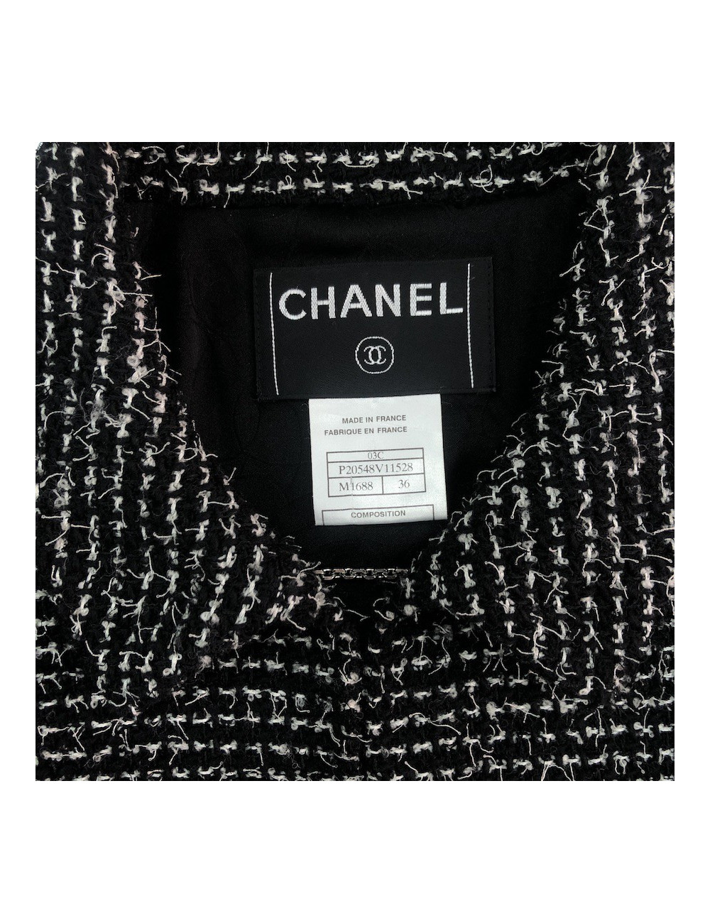 Veste T 36 CHANEL en tweed noir avec rayures blanches. Etiquette à l'intérieur noir