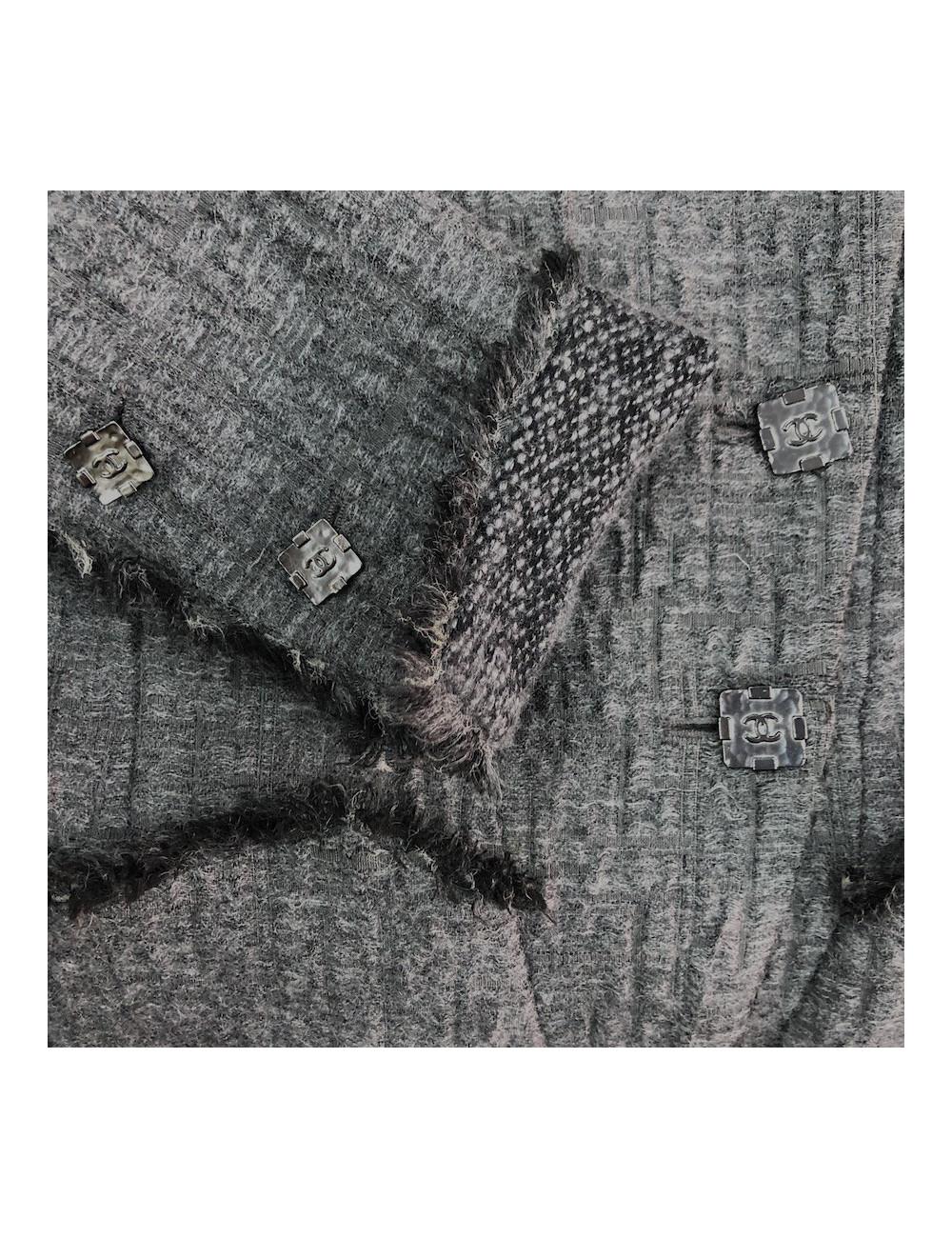 Veste T36 CHANEL en tweed gris foncé avec deux boutons  sur le devant