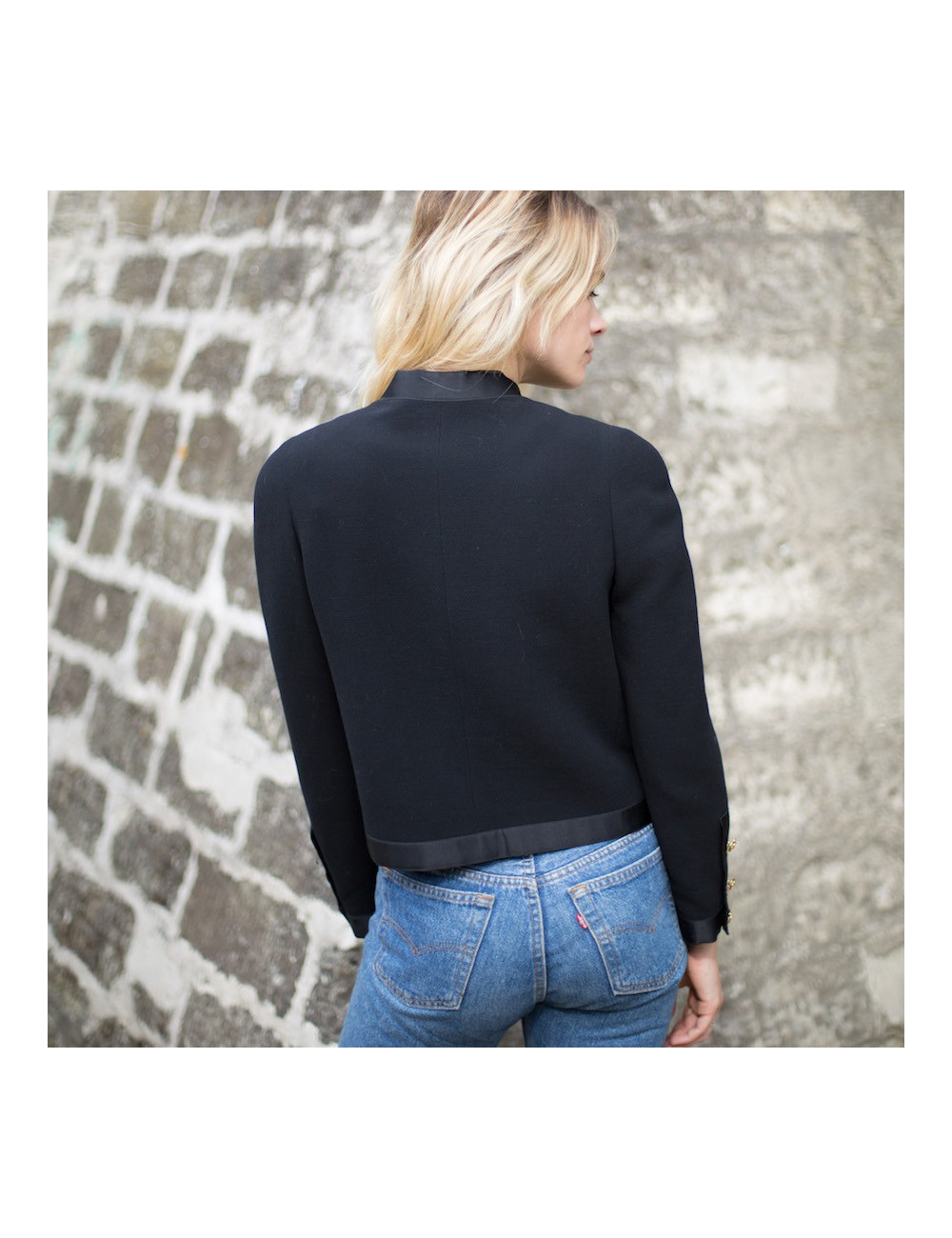 Veste T   CHANEL noir avec ganses satin noir