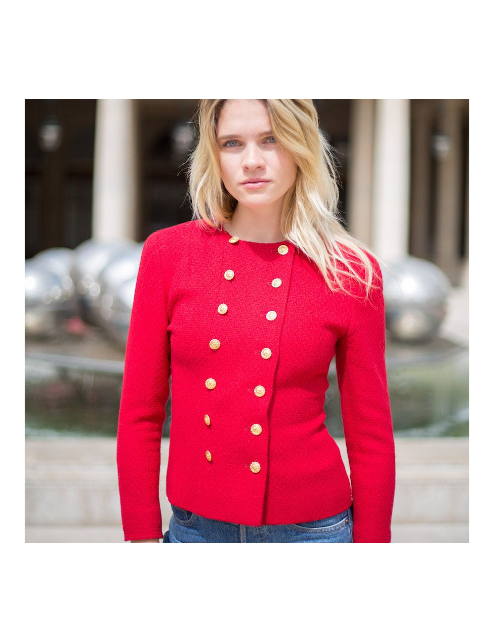 Veste rouge CHANEL boutons dorés