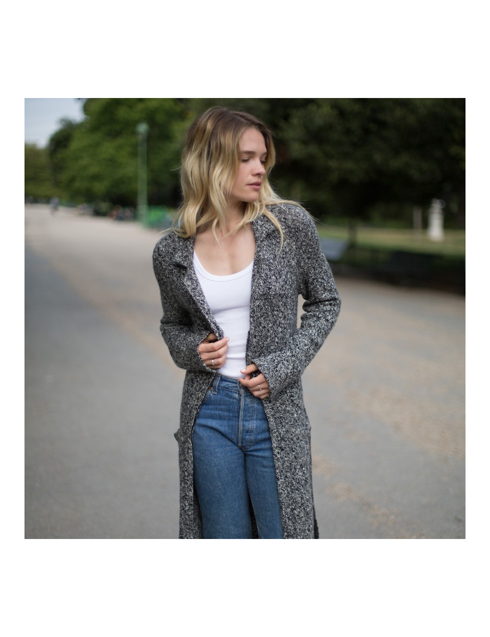 Long gilet CHANEL cachemire noir et blanc