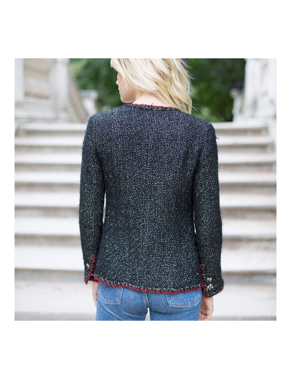 Veste 36 CHANEL tweed noir et fils dorés 