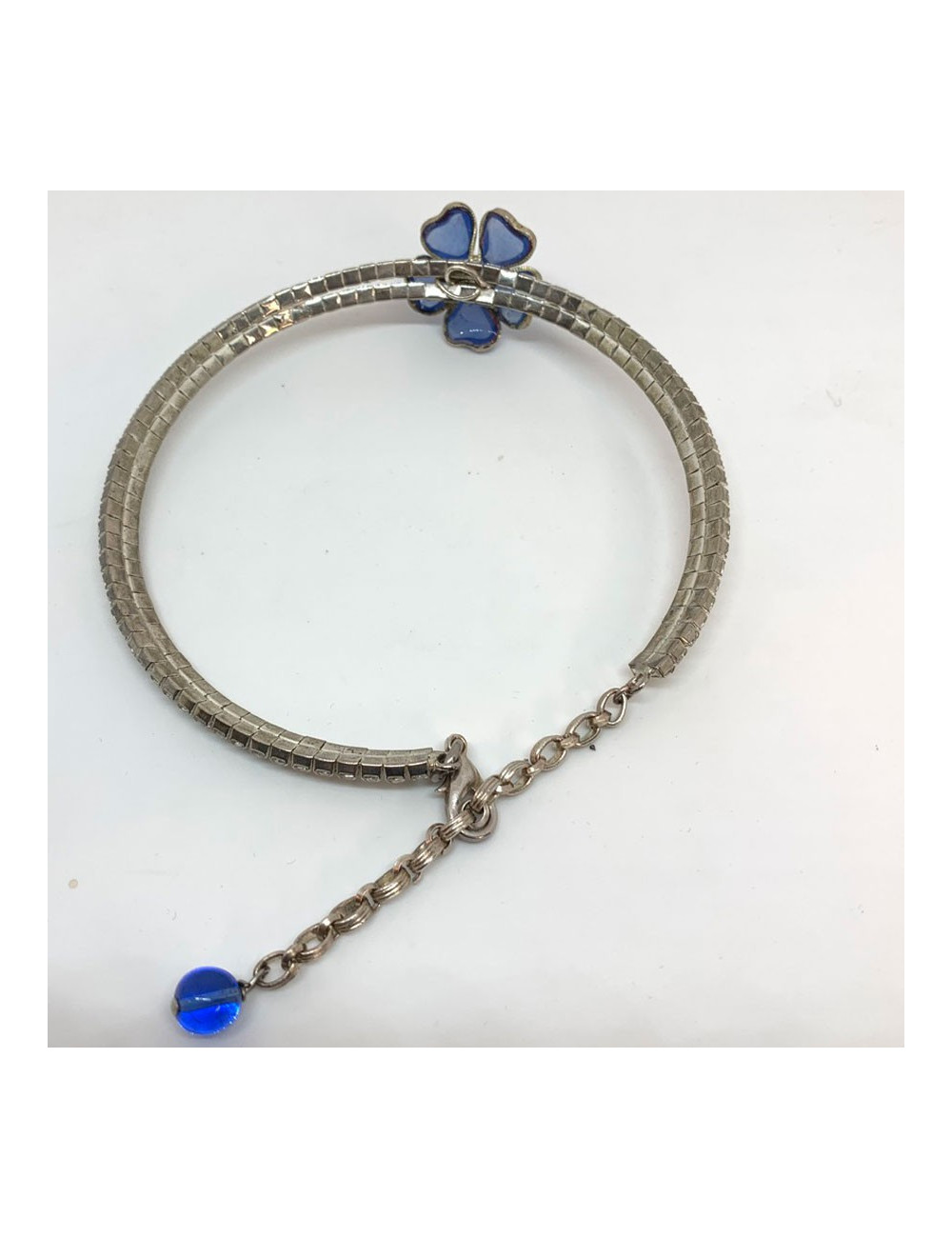 Collier ras de cou MARGUERITE DE VALOIS fleurette bleu saphir clair