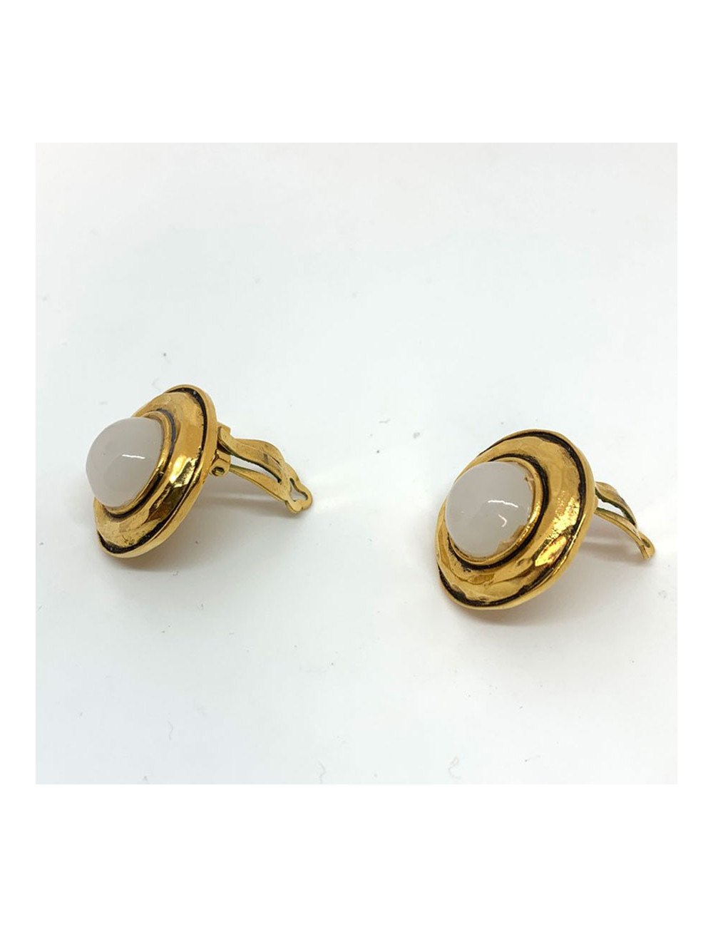 CHANEL clips ronds vintage dorés 