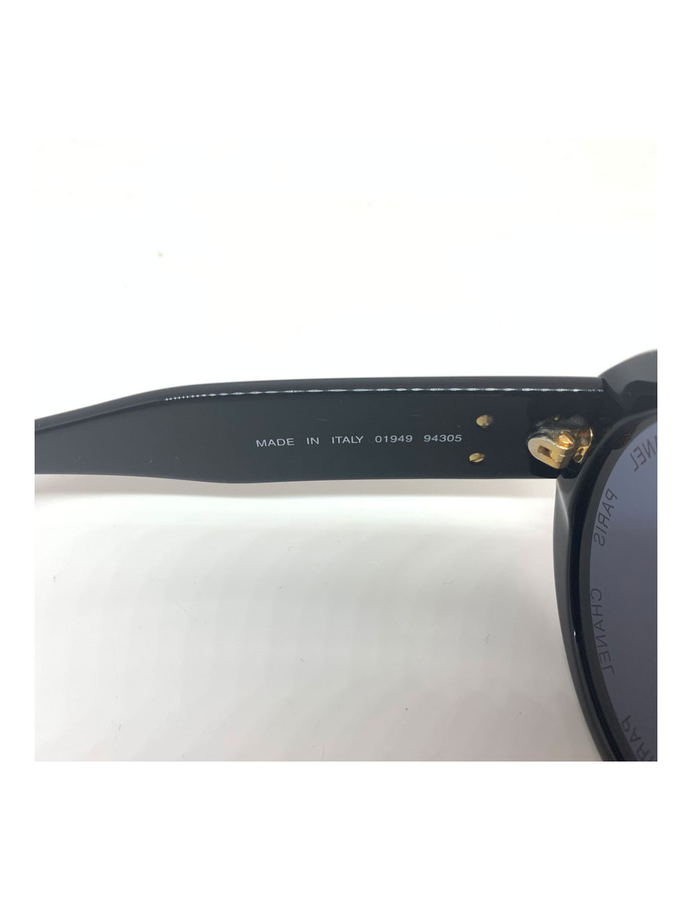 Lunettes rondes CHANEL noires