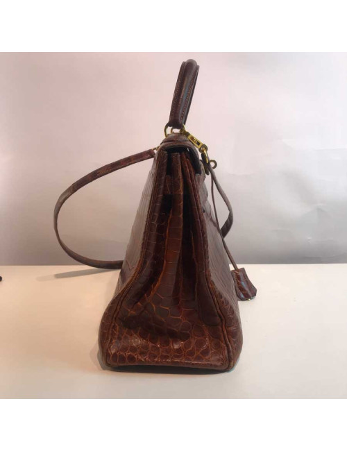 Kelly 32 alligator mat HERMES marron bijouterie or