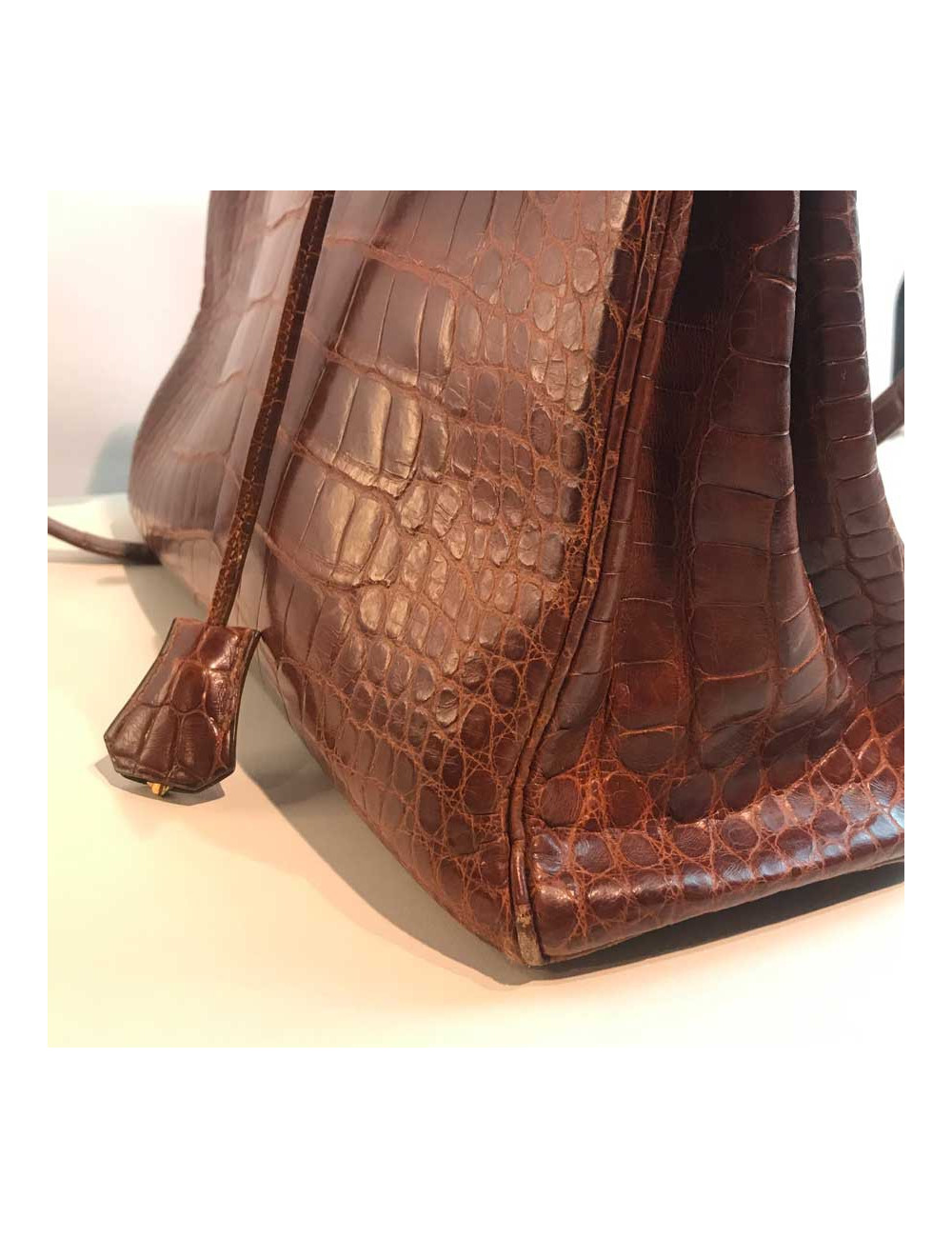 Kelly 32 alligator mat HERMES marron bijouterie or