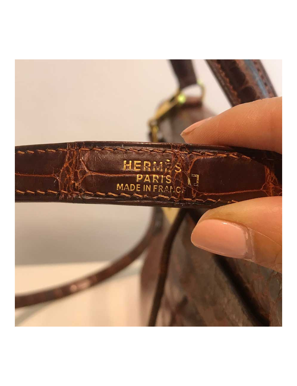 Kelly 32 alligator mat HERMES marron bijouterie or