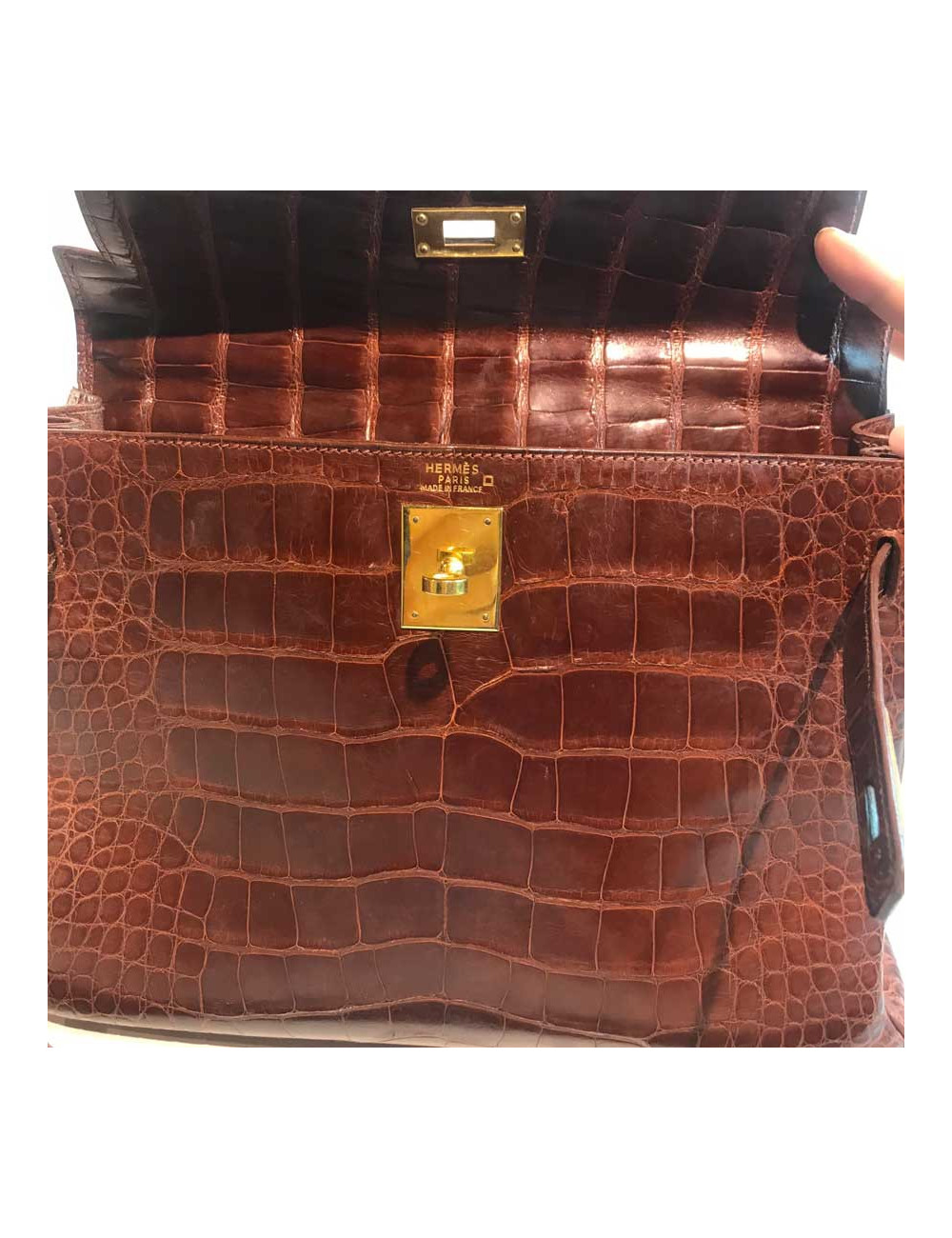 Kelly 32 alligator mat HERMES marron bijouterie or