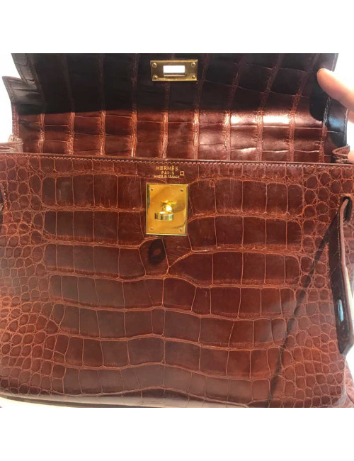 Kelly 32 alligator mat HERMES marron bijouterie or