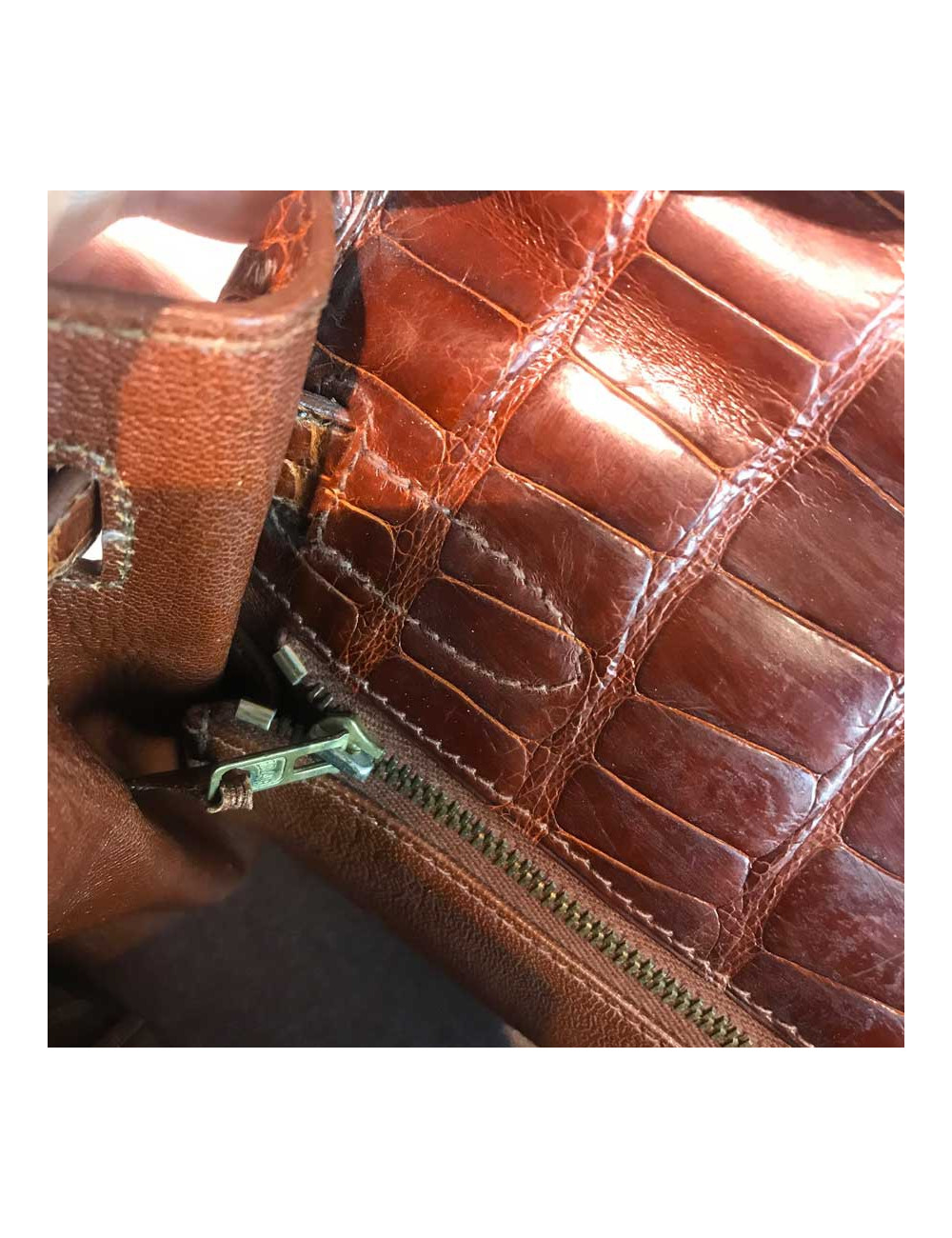 Kelly 32 alligator mat HERMES marron bijouterie or