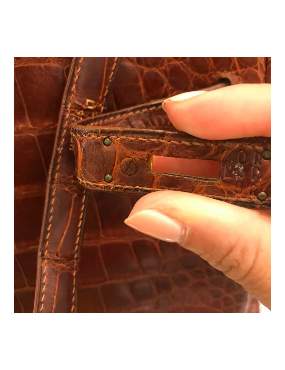 Kelly 32 alligator mat HERMES marron bijouterie or