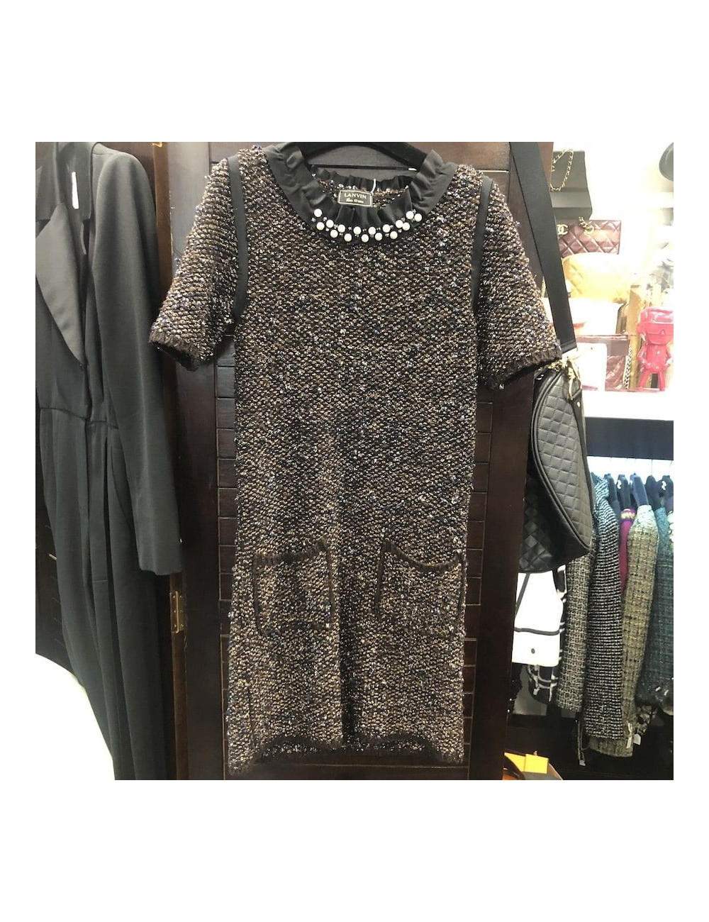 E.S Robe T LANVIN col perlé noire marrin et fils d'or