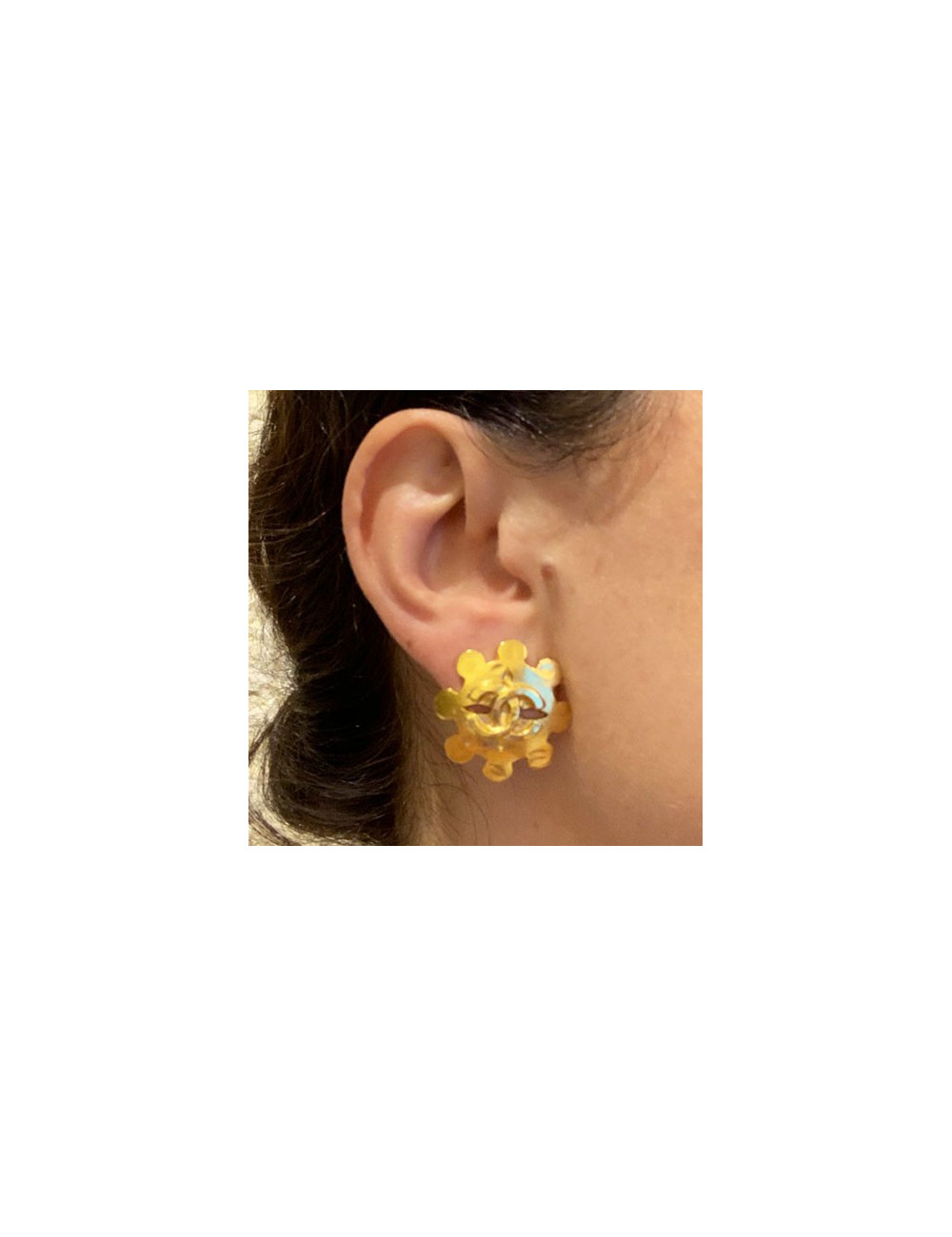 Boucles d'oreille vintage CHANEL clips dorés 