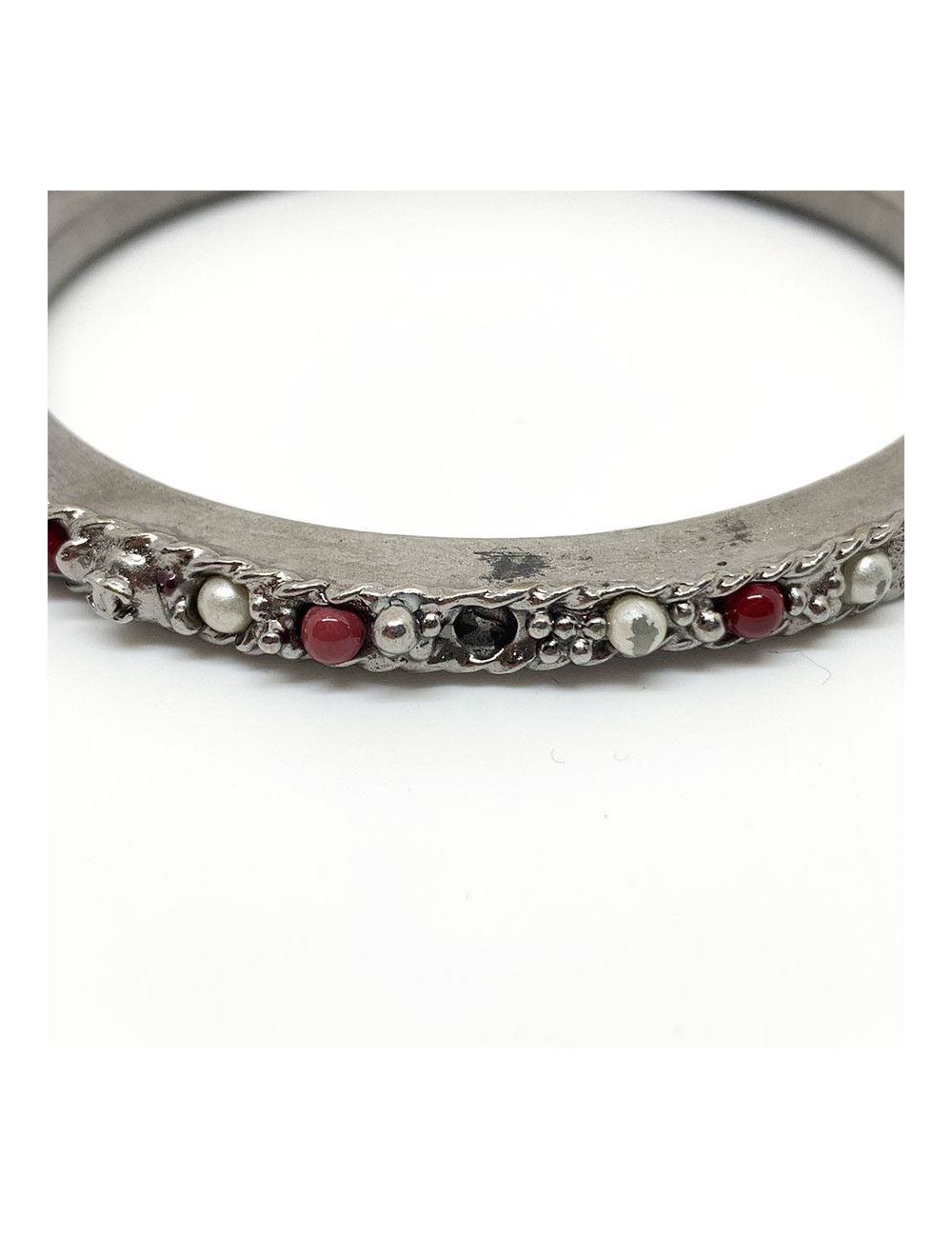CHANEL silver, ruby and pearly beads 3 bracelet set