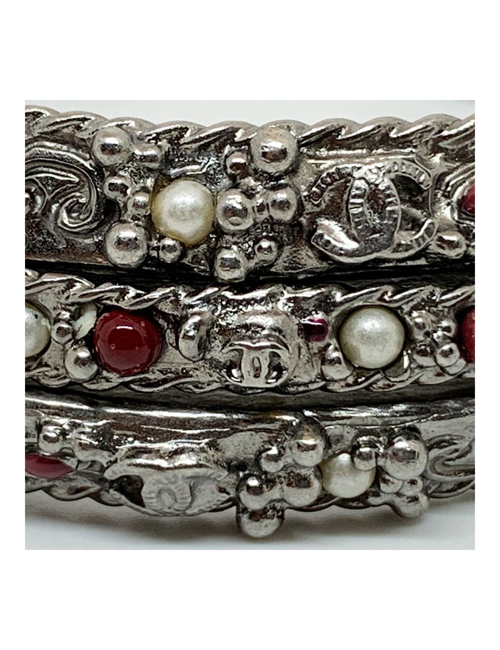 CHANEL silver, ruby and pearly beads 3 bracelet set