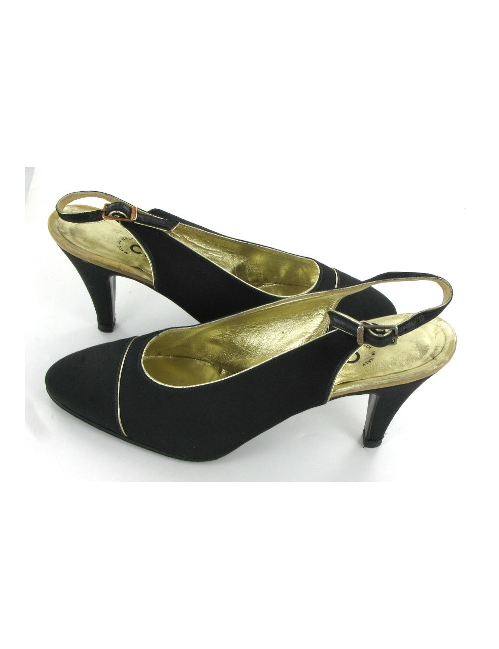 Escarpins CHANEL en satin noir et liserés dorés T 36,5