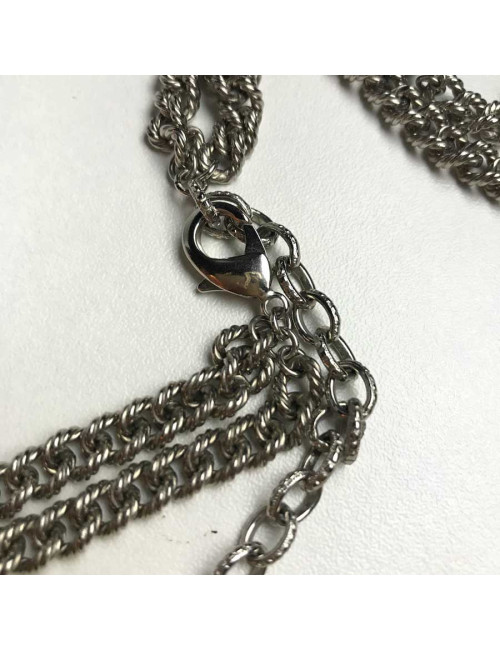 Sautoir Chanel CC argenté et perles