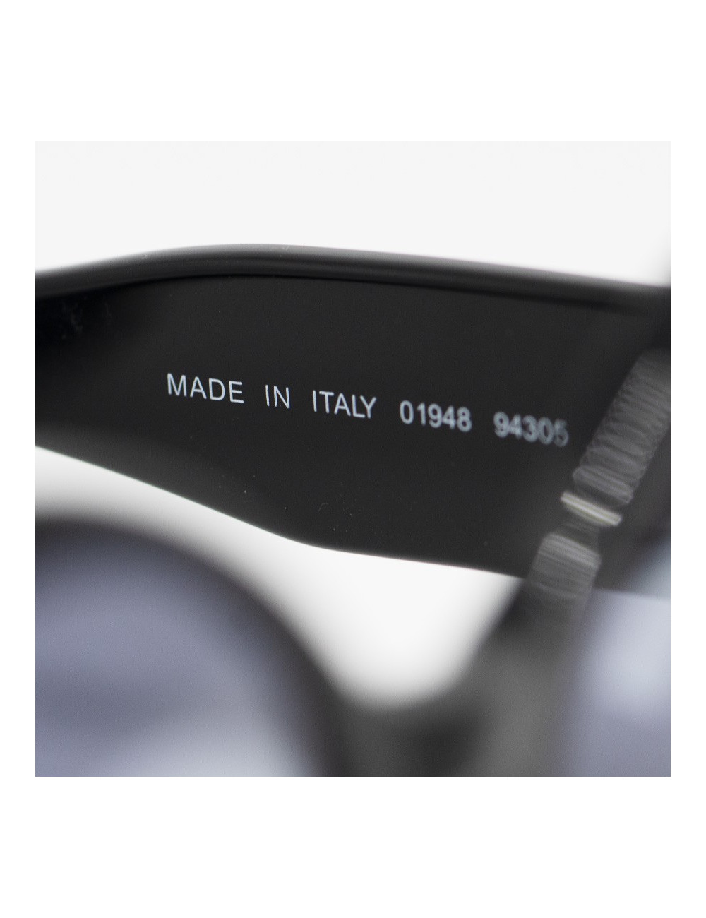 Lunettes de soleil CHANEL CC Vintage noire