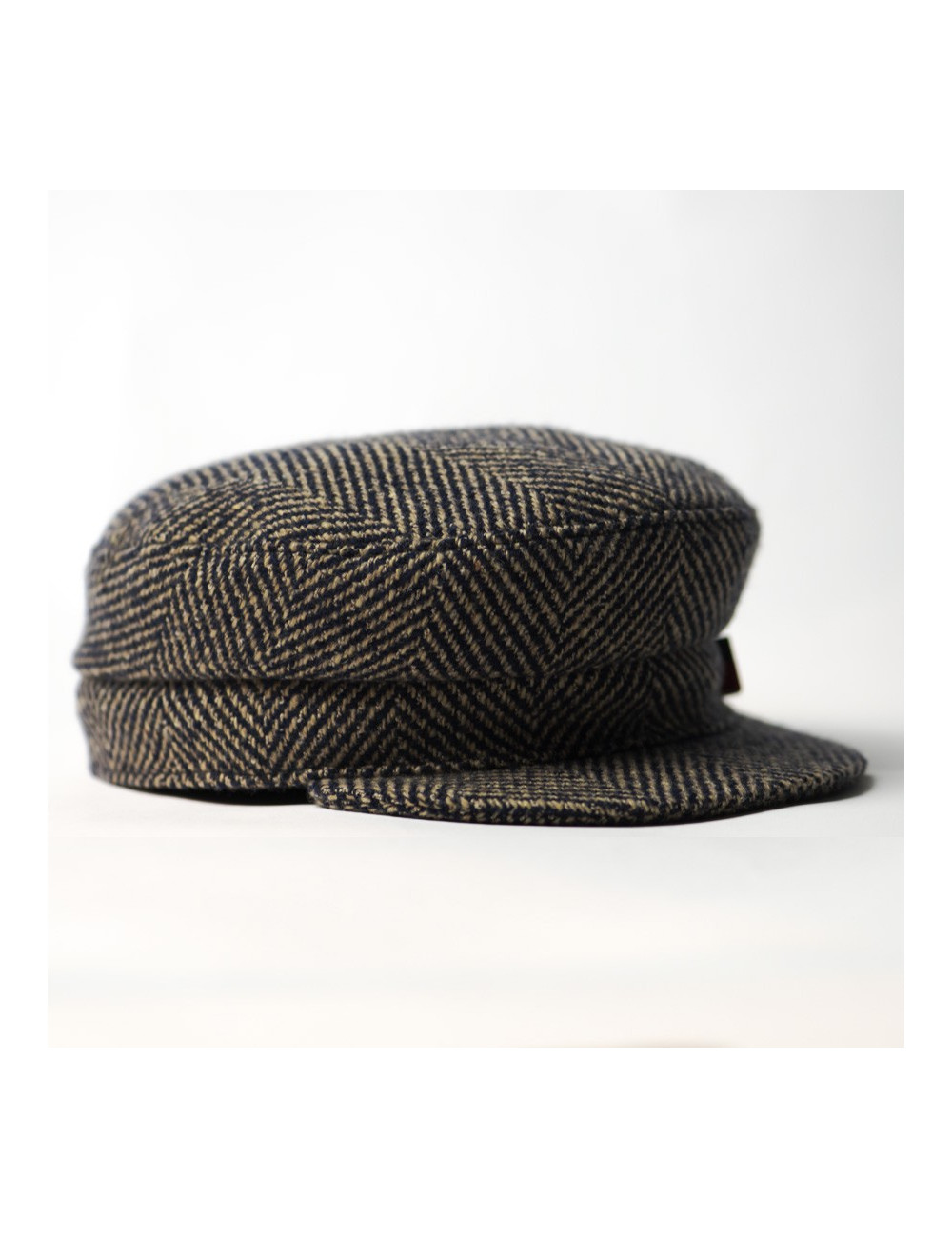 Casquette CHANEL T57 chevrons beige et bleu