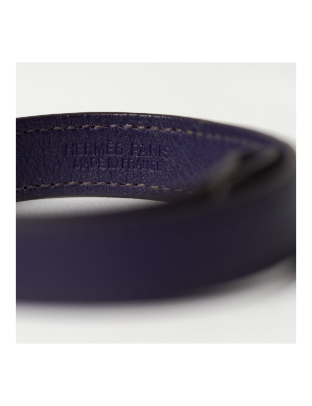 Bracelet HERMES Pavane double tour en cuir prune et mors doré