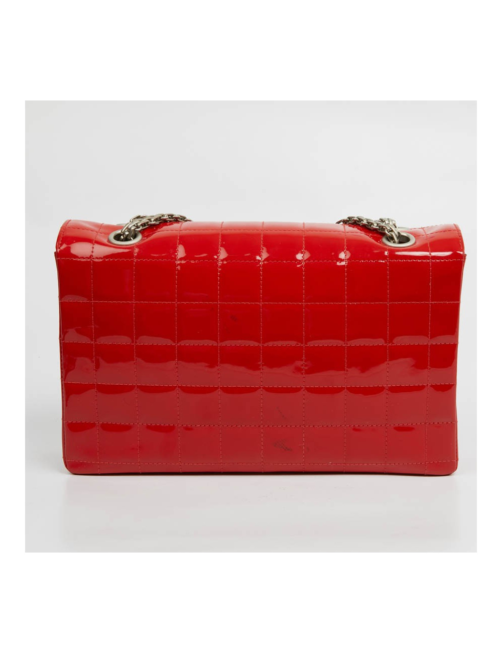 Sac 2.55 CHANEL cuir verni rouge Vintage