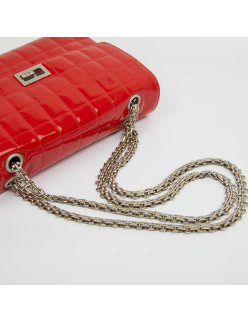 Sac 2.55 CHANEL cuir verni rouge Vintage