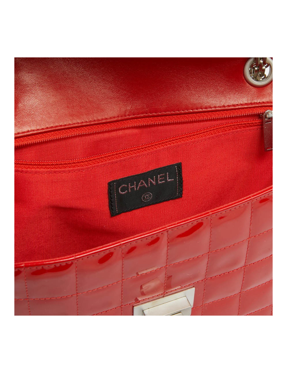 Sac 2.55 CHANEL cuir verni rouge Vintage