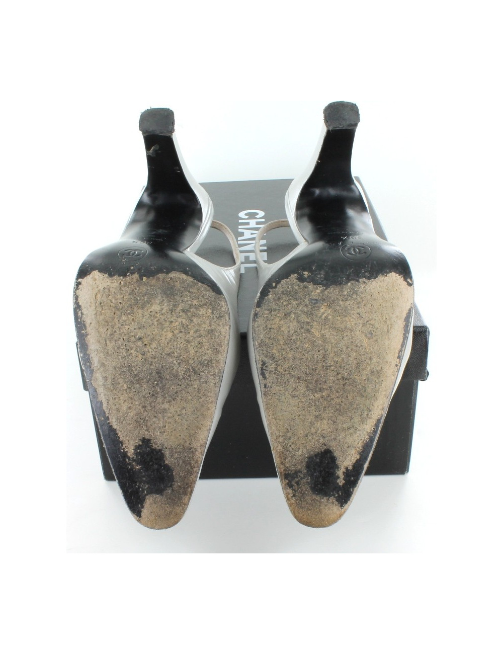 Escarpins CHANEL en cuir gris souris T 36,5 