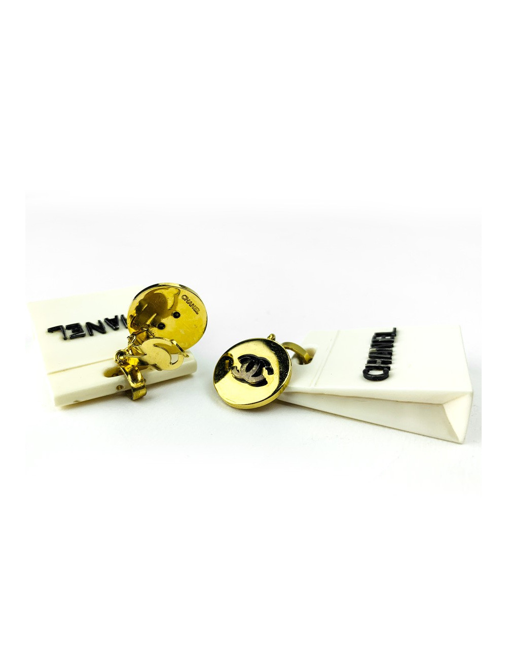 Clips d'oreille CHANEL sacs beige