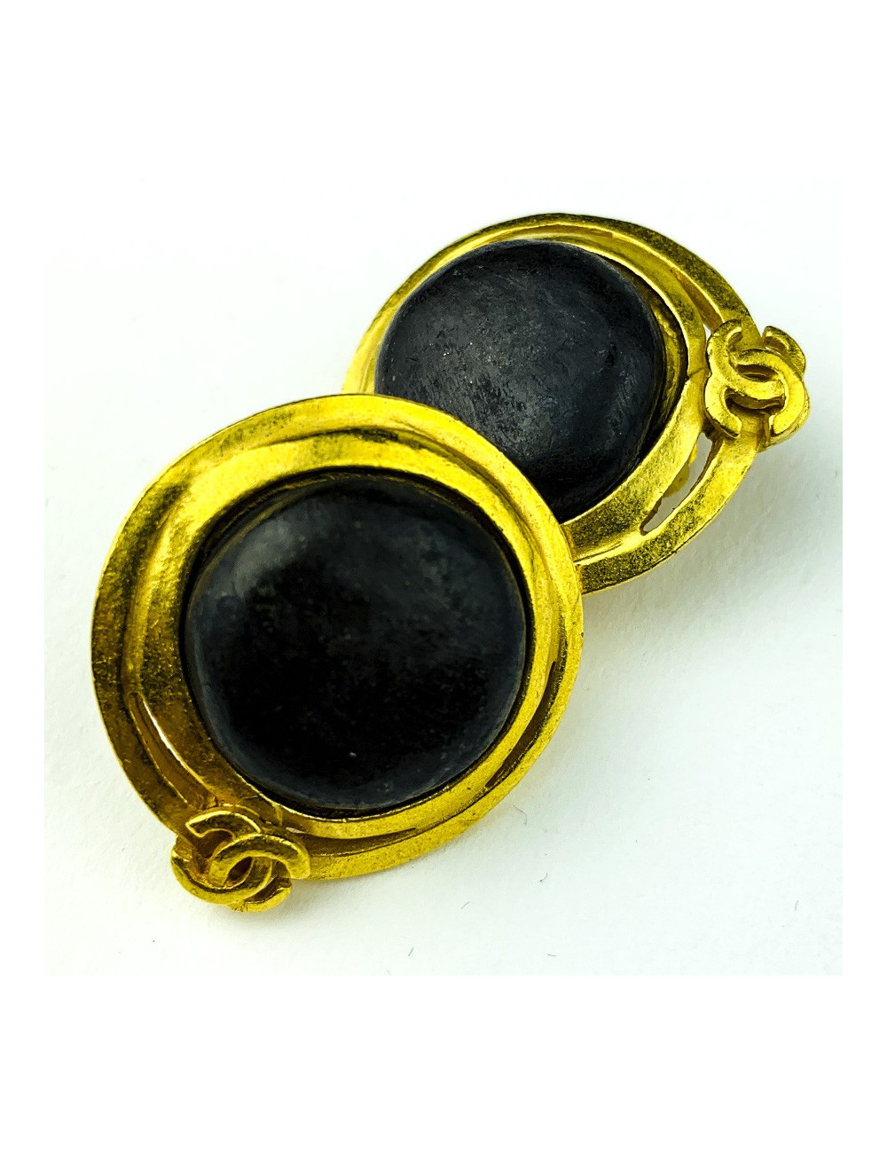 Clips CHANEL cuir marron vintage 