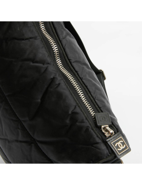 Sac besace CHANEL noir
