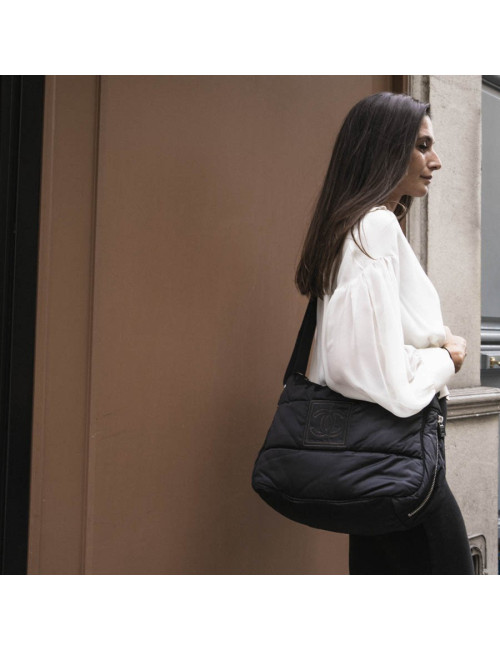 Sac besace CHANEL noir