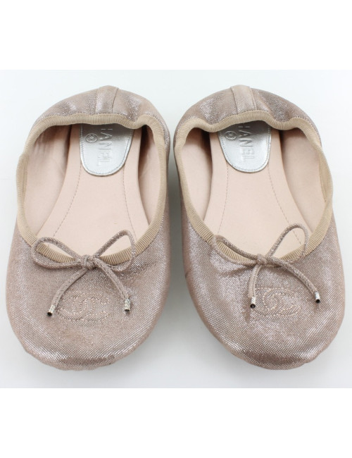 Ballerines CHANEL en toile métalisée rose T 37