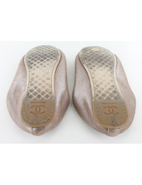 Ballerines CHANEL en toile métalisée rose T 37