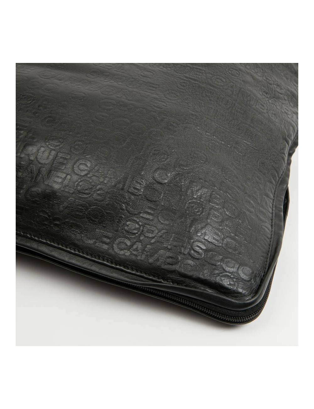 Cabas CHANEL cuir embossé noir