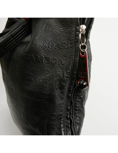 Cabas CHANEL cuir embossé noir