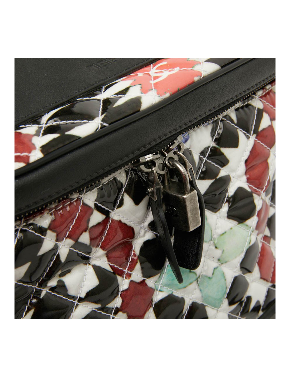 Valise CHANEL Paris-Dubai 