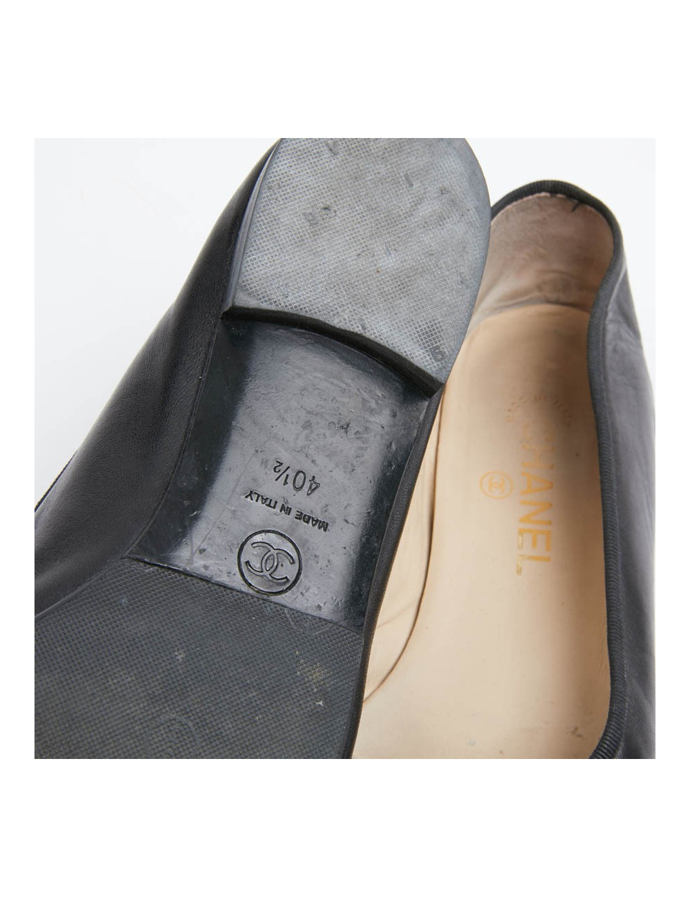 Ballerines T 40,5 CHANEL cuir noir