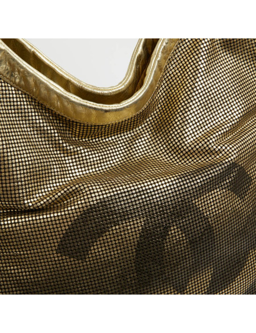 Sac CHANEL cuir perforé doré 