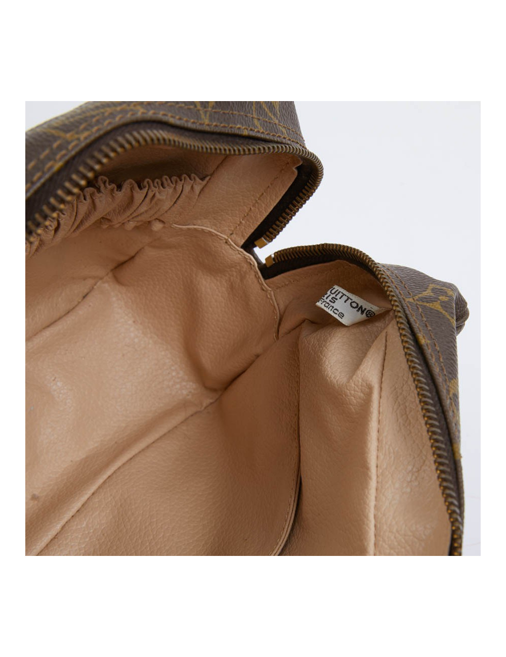 Trousse de toilette LOUIS VUITTON Monogram