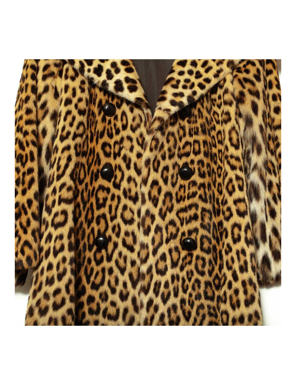  Manteau en peau de panthère Vintage